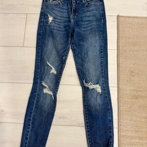 Classic Distressed Denim Skinny Jeans